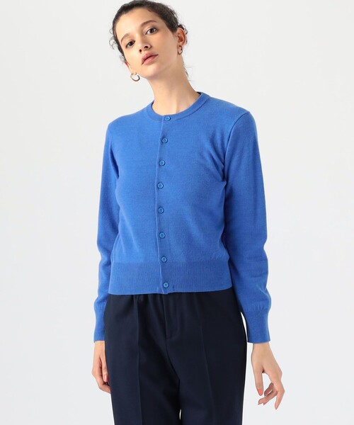 TOMORROWLAND （トゥモローランド）の「プレーンウール クルーネックカーディガン（カーディガン/ボレロ・レディース・ライトグレー/ネイビー/レッド/ブルー/ボルドー/ライトベージュ・S/M）」の5枚目の写真