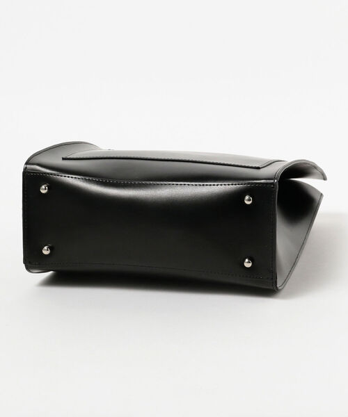 Ray BEAMS(レイビームス)の「YAHKI / ダブルフェイス A4 バッグ(トートバッグ・レディース・ブラック/オレンジ・ONE SIZE)」の4枚目の写真