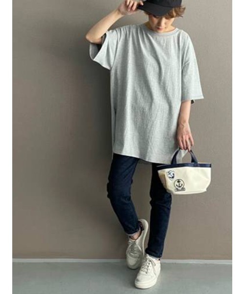 BEARDSLEY(ビアズリー)の「配色ステッチT(Tシャツ/カットソー・レディース・ライトグレー/サックスブルー・FREE)」の11枚目の写真