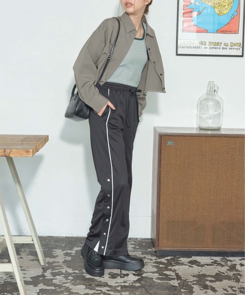 WEGO（ウィゴー）の「WEGO/ライトソールスニーカー（スニーカー・レディース・ホワイト/ブラック・SMALL/MEDIUM/LARGE）」の13枚目の写真