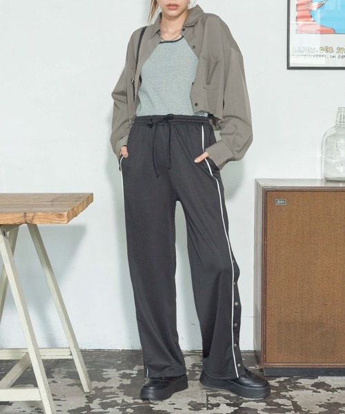 WEGO（ウィゴー）の「WEGO/ライトソールスニーカー（スニーカー・レディース・ホワイト/ブラック・SMALL/MEDIUM/LARGE）」の12枚目の写真