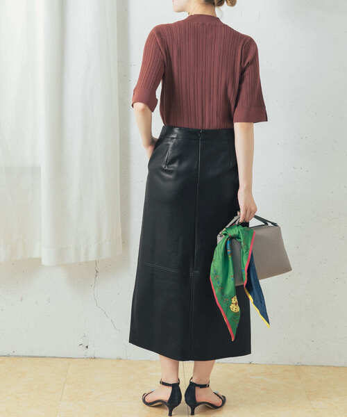 URBAN RESEARCH ROSSO（アーバンリサーチロッソ）の「フロントスリットフェイクレザータイトスカート（スカート・レディース・ブラック・38/36）」の3枚目の写真