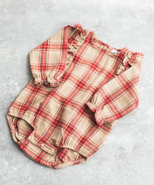 pairmanon（ペアマノン）の「【ベビー】フロントフリル長袖ロンパース（ロンパース・キッズ・ブルー/ライトグリーン/モスグリーン/モカ/ホワイト系その他/ベージュ系その他/ライトイエロー/オレンジ系その他/ブルーグリーン/グレイッシュベージュ/サーモンピンク/ホワイト系その他2/ホワイト系その他7/グレー系その他5/ベージュ系その他2/ベージュ系その他6/ベージュ系その他7/ブルー系その他2/ブルー系その他3・80/70）」の9枚目の写真