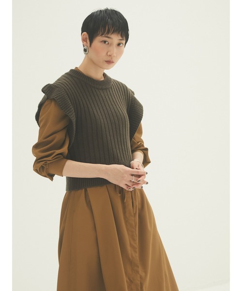 armonia(アルモニーア)の「armonia・フリルニットセットワンピース*(ワンピース・レディース・グレー/カーキ・FREE)」の7枚目の写真