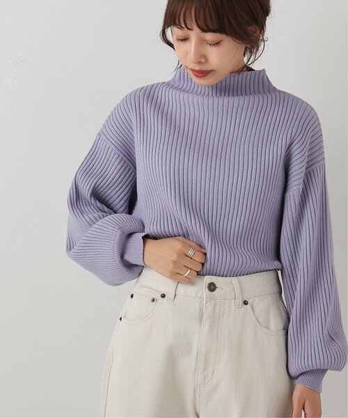 frames RAY CASSIN（フレームスレイカズン）の「ボリュームスリーブボトルネックプルオーバー（ニット/セーター・レディース・ブラック/オフホワイト/オリーブ/イエロー/ブルー/グリーン/ラベンダー/ワイン/グレイッシュベージュ/ブラック系/ベージュ/バイオレット/ライトカーキ/キャメル/マスタード/ミント/イエロー系・FREE）」の12枚目の写真