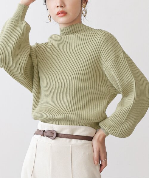 frames RAY CASSIN（フレームスレイカズン）の「ボリュームスリーブボトルネックプルオーバー（ニット/セーター・レディース・ブラック/オフホワイト/オリーブ/イエロー/ブルー/グリーン/ラベンダー/ワイン/グレイッシュベージュ/ブラック系/ベージュ/バイオレット/ライトカーキ/キャメル/マスタード/ミント/イエロー系・FREE）」の6枚目の写真