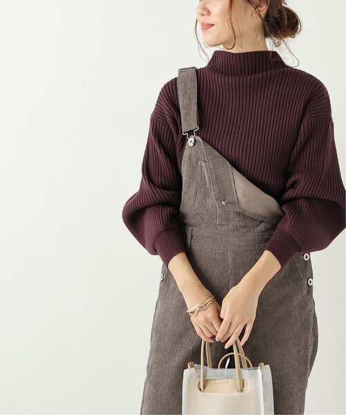 frames RAY CASSIN（フレームスレイカズン）の「ボリュームスリーブボトルネックプルオーバー（ニット/セーター・レディース・ブラック/オフホワイト/オリーブ/イエロー/ブルー/グリーン/ラベンダー/ワイン/グレイッシュベージュ/ブラック系/ベージュ/バイオレット/ライトカーキ/キャメル/マスタード/ミント/イエロー系・FREE）」の17枚目の写真