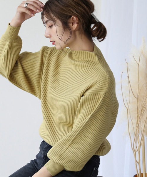 frames RAY CASSIN（フレームスレイカズン）の「ボリュームスリーブボトルネックプルオーバー（ニット/セーター・レディース・ブラック/オフホワイト/オリーブ/イエロー/ブルー/グリーン/ラベンダー/ワイン/グレイッシュベージュ/ブラック系/ベージュ/バイオレット/ライトカーキ/キャメル/マスタード/ミント/イエロー系・FREE）」の14枚目の写真