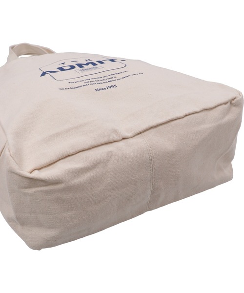 SPINNS(スピンズ)の「ロゴデザインキャンバストートバッグ(トートバッグ・レディース・ホワイト×ブルー/ブルー・ONESIZE)」の11枚目の写真