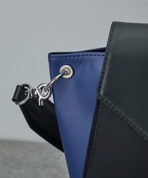 UNITED TOKYO（ユナイテッドトウキョウ）の「イクリプスハンドバッグ（ハンドバッグ・レディース・ブラック/ブラウン・FREE）」の7枚目の写真