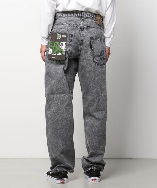 Back Channel(バックチャンネル)の「WASHED BAGGY DENIM(デニムパンツ・メンズ・ブラック/ブルー・MEDIUM/LARGE/X-LARGE)」の16枚目の写真