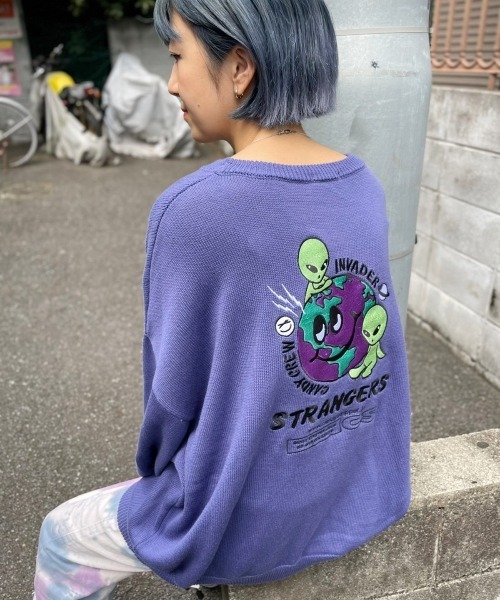 Candy Stripper（キャンディストリッパー）の「PLEASANT INVADER ニット（ニット/セーター・レディース・ブラック/オレンジ/パープル・2）」の7枚目の写真