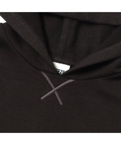 BREEZE by saori（ブリーズバイサオリ）の「WEB限定　フードロゴパーカー 大人用 by saori（パーカー・レディース・ブラック/カーキ/グレー・MEDIUM）」の8枚目の写真