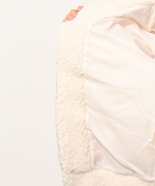 adidas（アディダス）の「シェルパ ジャケット [SHERPA JACKET] アディダスオリジナルス（ブルゾン・レディース・アイボリー/ブラック・SMALL/MEDIUM/LARGE/X-LARGE/XX-LARGE/X-SMALL）」の14枚目の写真