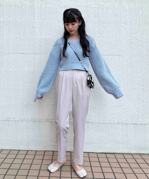 EPIMI E'PIMMY（エピミエピミー）の「前後2wayモールニットプルオーバー（ニット/セーター・レディース・ブラック/エンジ/ベージュ/オフホワイト/ブルー・MEDIUM）」の12枚目の写真