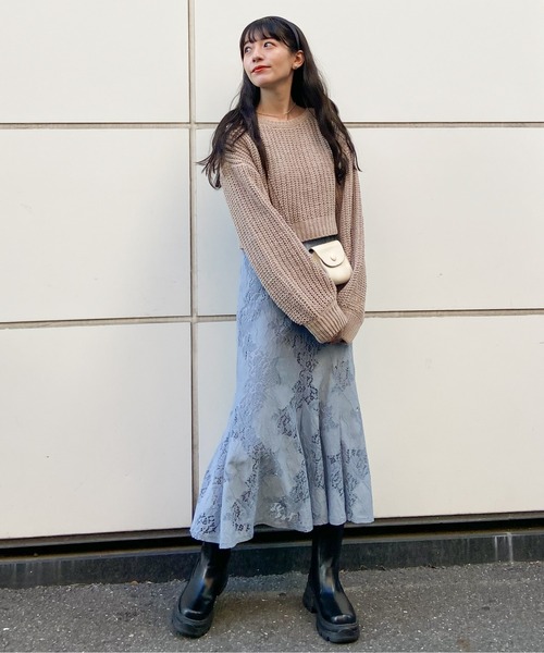 EPIMI E'PIMMY（エピミエピミー）の「前後2wayモールニットプルオーバー（ニット/セーター・レディース・ブラック/エンジ/ベージュ/オフホワイト/ブルー・MEDIUM）」の16枚目の写真