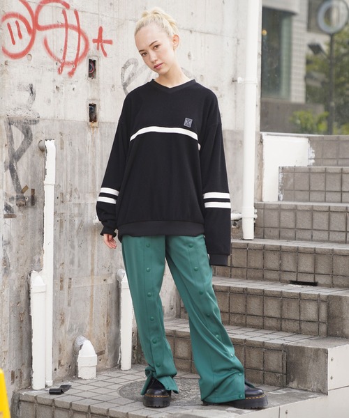 X-girl（エックスガール）の「CONTRAST LINE RIB TOP（Tシャツ/カットソー・レディース・ブルー/ブラック/ホワイト・M/S）」の13枚目の写真