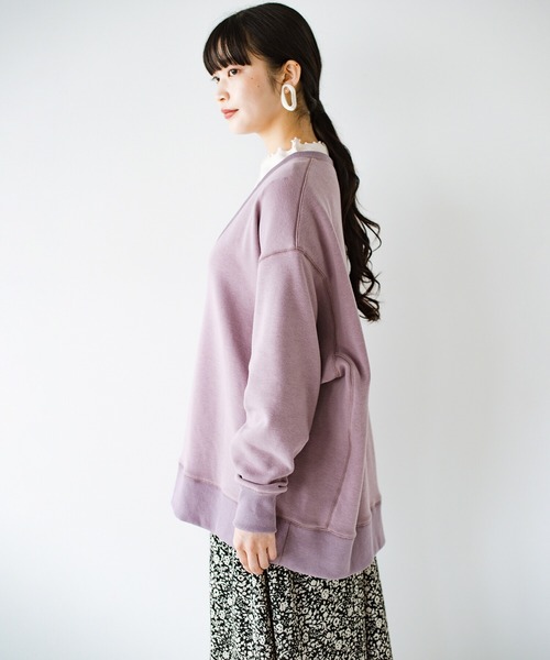 haco!（ハコ）の「名前呼んでくれたらいつでもどこへでも駆けつけるから 暖かさも着まわしも備えた裏起毛のVネックスウェット by you made me（スウェット・レディース・ライトグリーン/ラベンダー・1/2）」の18枚目の写真