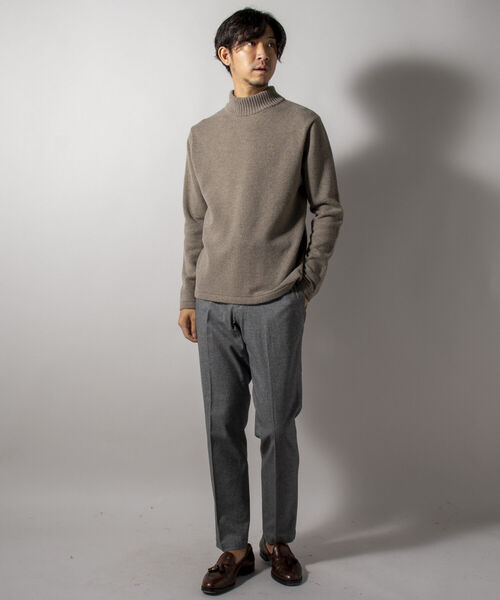 Stutostein Nolley's(シュテットシュタインノーリーズ)の「モックネック プルオーバーニット 日本製 (※無地も柄も上品に決まる一枚着ニット)(ニット/セーター・メンズ・ブラウン系その他3/ベージュ/ネイビー系3/ブラック・M/L/XL/LARGE/X-LARGE/MEDIUM)」の6枚目の写真