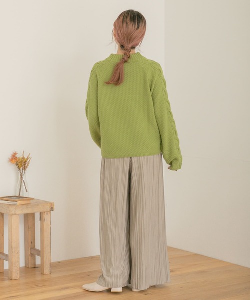 ITEMS URBANRESEARCH（アイテムズ アーバンリサーチ）の「プリーツワイドパンツ（その他パンツ・レディース・ブラック/ブルー/グレー系その他/オリーブ・FREE）」の14枚目の写真