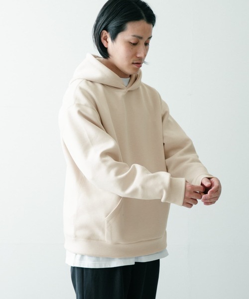 ITEMS URBANRESEARCH(アイテムズ アーバンリサーチ)の「ライトダンボール プルオーバーパーカー(パーカー・メンズ・ブルー/グレー/チャコールグレー/ベージュ・LARGE/MEDIUM)」の12枚目の写真