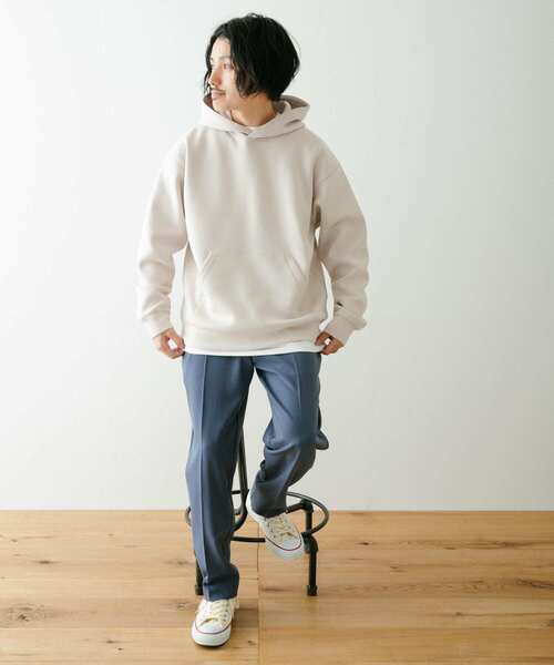 ITEMS URBANRESEARCH(アイテムズ アーバンリサーチ)の「ライトダンボール プルオーバーパーカー(パーカー・メンズ・ブルー/グレー/チャコールグレー/ベージュ・LARGE/MEDIUM)」の6枚目の写真