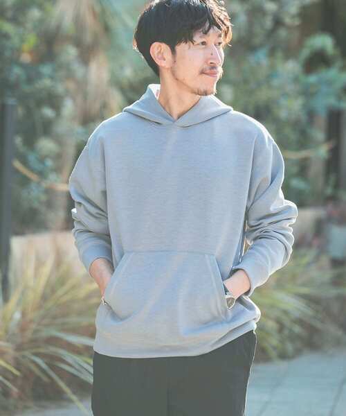 ITEMS URBANRESEARCH(アイテムズ アーバンリサーチ)の「ライトダンボール プルオーバーパーカー(パーカー・メンズ・ブルー/グレー/チャコールグレー/ベージュ・LARGE/MEDIUM)」の14枚目の写真