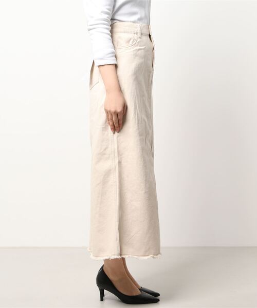 HONEYSUCKLE ROSE（ハニーサックルローズ）の「【HONEYSUCKLE ROSE】デニムセミフレアスカート（スカート・レディース・キナリ・L/M）」の2枚目の写真