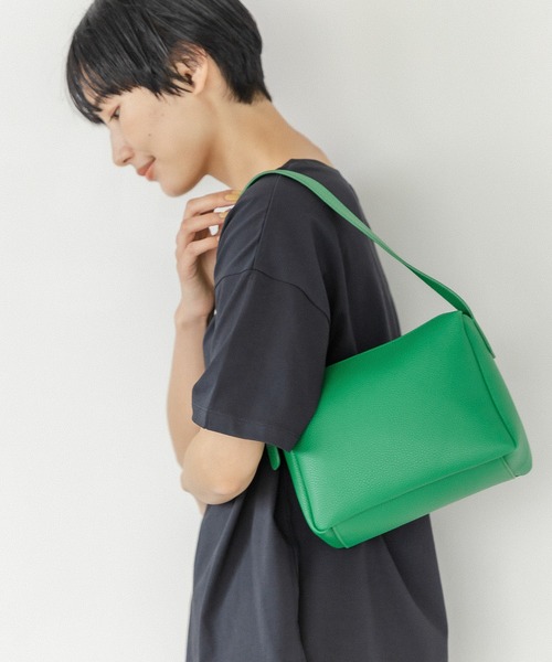 LEPSIM(レプシィム)の「【ゼロかる】ボックスショルダー 269170(ショルダーバッグ・レディース・アイボリー/ブラック/グリーン・ONE SIZE)」の1枚目の写真