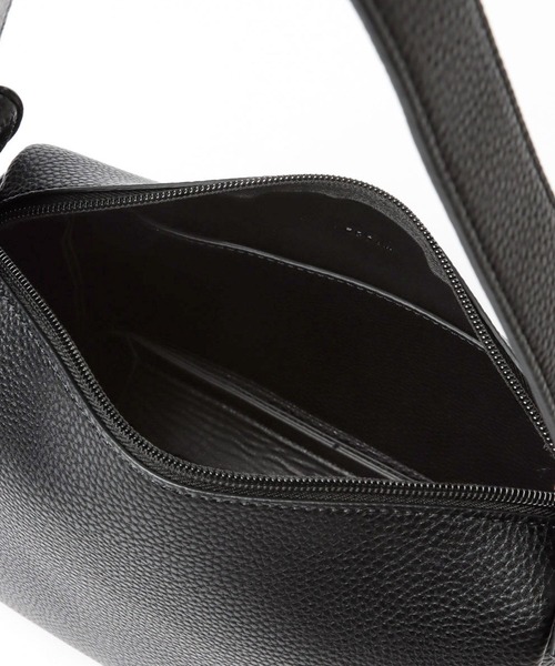 LEPSIM(レプシィム)の「【ゼロかる】ボックスショルダー 269170(ショルダーバッグ・レディース・アイボリー/ブラック/グリーン・ONE SIZE)」の6枚目の写真