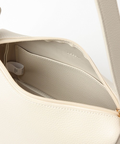 LEPSIM(レプシィム)の「【ゼロかる】ボックスショルダー 269170(ショルダーバッグ・レディース・アイボリー/ブラック/グリーン・ONE SIZE)」の5枚目の写真