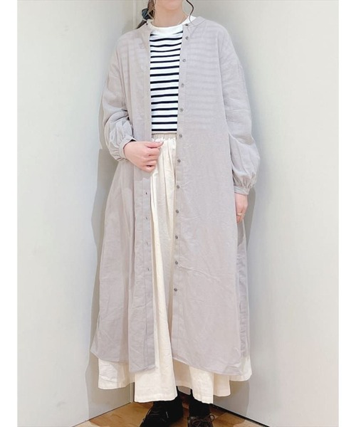 Samansa Mos2（サマンサ モスモス）の「釦配色ワンピース（ワンピース・レディース・ブラック/グレー/オフホワイト/ピンク・ﾌﾘ-）」の3枚目の写真