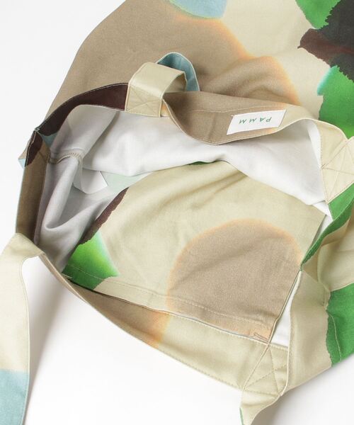 大きく描いた植物のトートバッグ（トートバッグ）｜PAMM（パム）の