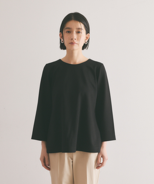qualite(カリテ)の「【WEB・一部店舗限定】ポンチバックタックプルオーバー(Tシャツ/カットソー・レディース・ベージュ/ブラック・フリー)」の10枚目の写真