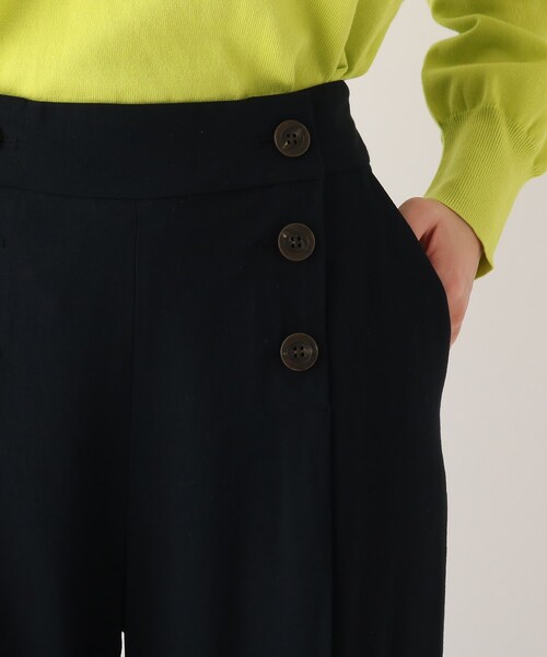 OPAQUE.CLIP（オペークドットクリップ）の「◆【Cafissi】ドレープツイル マリンボタンデザインパンツ（その他パンツ・レディース・黄緑系/ダークネイビー/ブルー・40/36/38/34/42）」の7枚目の写真
