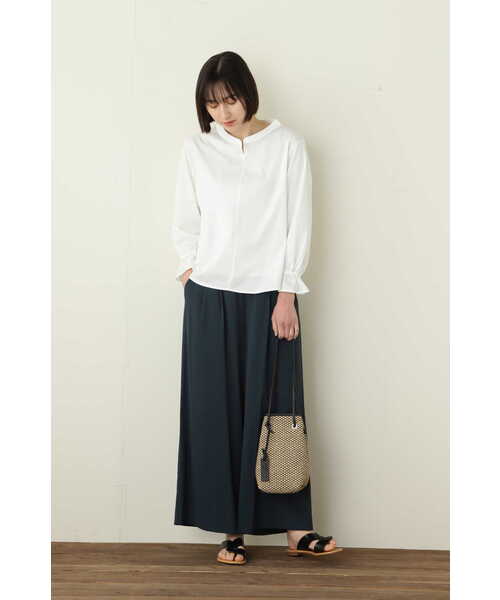 human woman(ヒューマンウーマン)の「◆袖ギャザージャージーブラウス(Tシャツ/カットソー・レディース・ブルー/ホワイト・MEDIUM)」の4枚目の写真