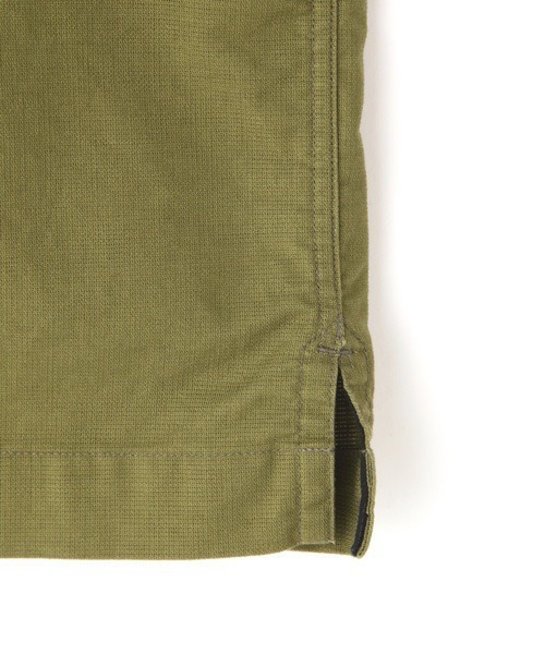 MHL.（エムエイチエル）の「TEXTURED COTTON（シャツ/ブラウス・メンズ・ホワイト/カーキ・SMALL/MEDIUM/LARGE）」の12枚目の写真