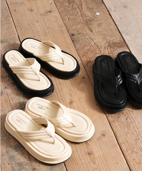 cepo(セポ)の「ボリュームトングサンダル(サンダル・レディース・ブラック/ホワイト×ホワイト/ホワイト×ブラック・M/L)」の7枚目の写真