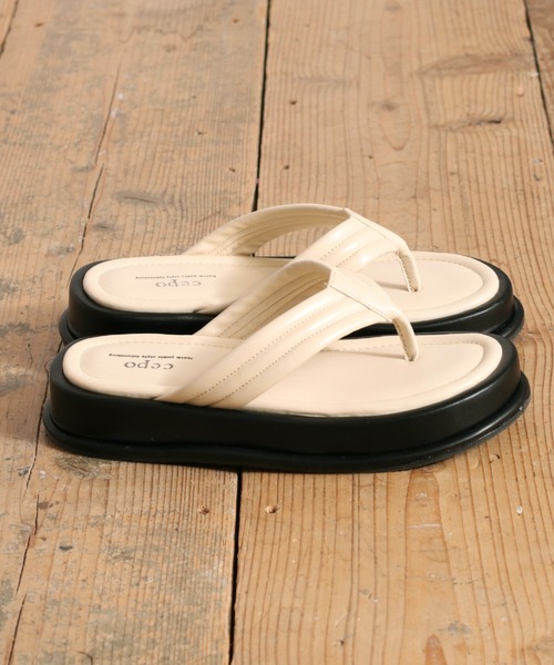 cepo(セポ)の「ボリュームトングサンダル(サンダル・レディース・ブラック/ホワイト×ホワイト/ホワイト×ブラック・M/L)」の5枚目の写真