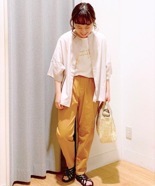 studio CLIP（スタディオクリップ）の「スッキリテーパードパンツ［プラスサイズあり］（その他パンツ・レディース・その他2/グリーン/キャメル/ブラック/その他1/サックスブルー・MEDIUM/SMALL/X-LARGE/XX-LARGE/XXX-LARGE/LARGE）」の12枚目の写真