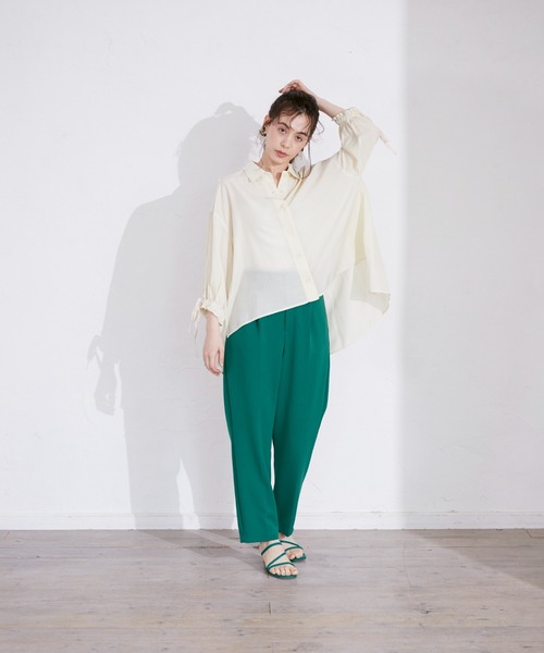 INED CLARO（イネドクラロ）の「リボンスリーブブラウス（シャツ/ブラウス・レディース・ブラック/ブルー/アイボリー・フリー）」の7枚目の写真