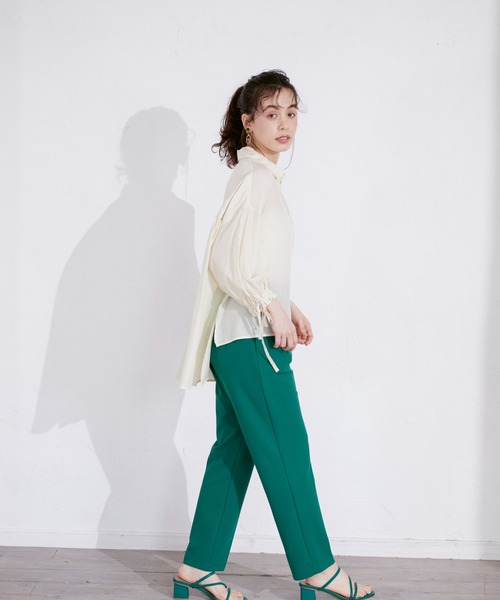 INED CLARO（イネドクラロ）の「リボンスリーブブラウス（シャツ/ブラウス・レディース・ブラック/ブルー/アイボリー・フリー）」の17枚目の写真