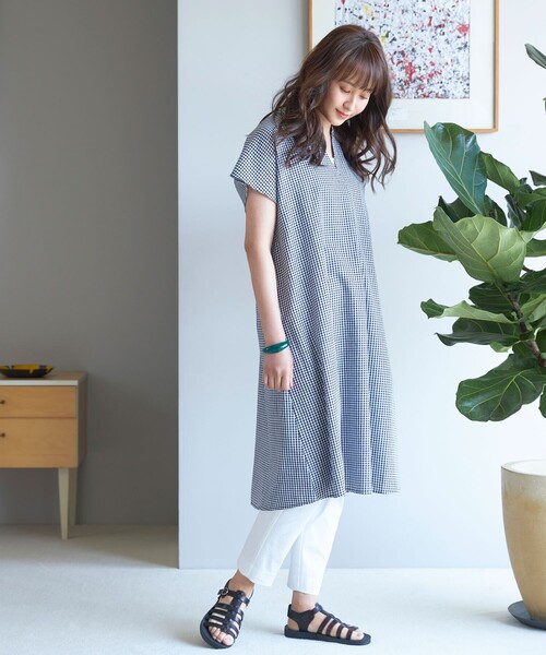 SHOO・LA・RUE（シューラルー）の「◆グルカサンダル（サンダル・レディース・オフホワイト/ベージュ/ブラック・35/45）」の14枚目の写真