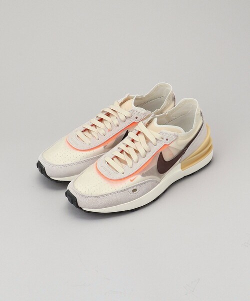 NIKE（ナイキ）の「【WEB限定】NIKE/ナイキ　ワッフルワン（スニーカー・レディース・オフホワイト/ブラウン・23.5cm/24.5cm/24.0cm）」の3枚目の写真