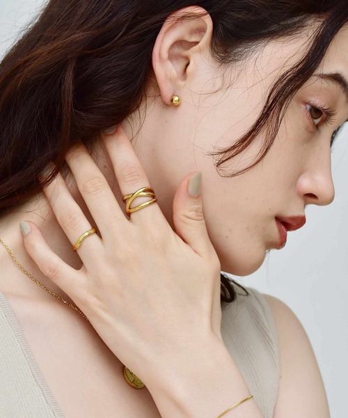 LHME（エルエイチエムイー）の「LHME ボールピアス/サージカルステンレス316L（金属アレルギー対応）（ピアス（両耳用）・レディース・シルバー/ゴールド・ONE SIZE）」の9枚目の写真