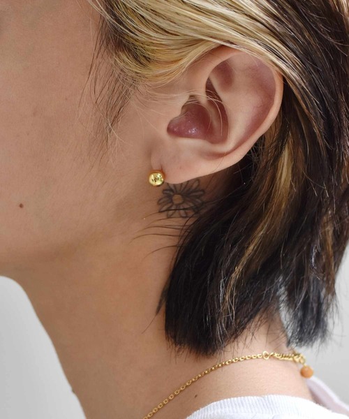 LHME（エルエイチエムイー）の「LHME ボールピアス/サージカルステンレス316L（金属アレルギー対応）（ピアス（両耳用）・レディース・シルバー/ゴールド・ONE SIZE）」の18枚目の写真