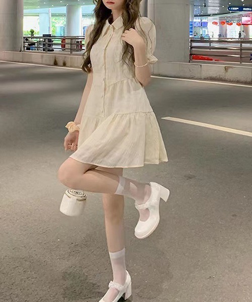 Dream garden（ドリームガーデン）の「YUGA フレンチスリーブ　ティアードミニワンピース（ワンピース・レディース・オフホワイト/ブラック・L/S/M/FREE）」の13枚目の写真