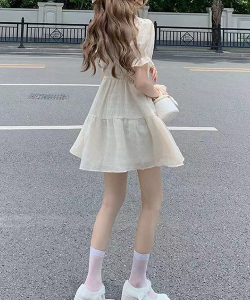 Dream garden（ドリームガーデン）の「YUGA フレンチスリーブ　ティアードミニワンピース（ワンピース・レディース・オフホワイト/ブラック・L/S/M/FREE）」の16枚目の写真