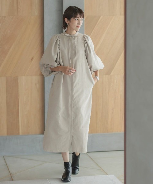 DONOBAN（ドノバン）の「ボリュームスリーブシャツワンピース（シャツワンピース・レディース・チャコール/ベージュ/キャメル/ピンク/カーキ・F）」の3枚目の写真