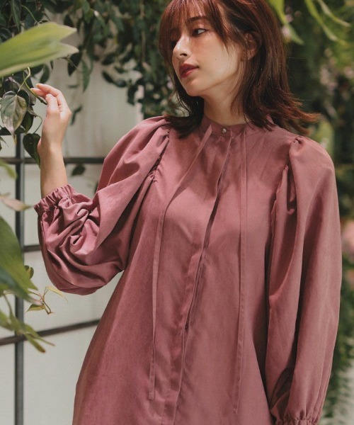 DONOBAN（ドノバン）の「ボリュームスリーブシャツワンピース（シャツワンピース・レディース・チャコール/ベージュ/キャメル/ピンク/カーキ・F）」の5枚目の写真